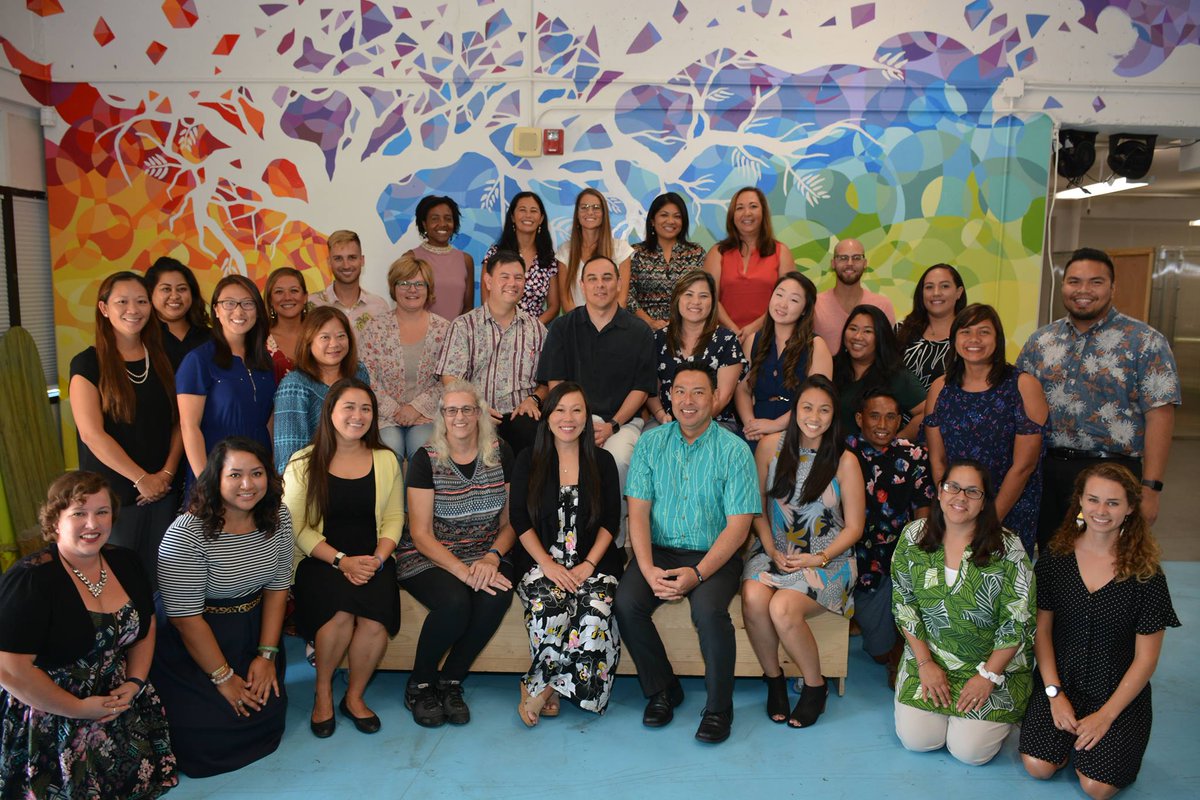 Our <a href="/HSG_HI/">HSG</a> Fellowship was born in 2014 &amp; thrived under the leadership of <a href="/kmiyamuraHI/">Kelly Miyamura</a> &amp; currently, @HSGKristen. The Ts who've served as fellows have had a powerful &amp; positive impact on the landscape of TL in HI. MAHALO, friends, for your dedication to the profession! #HSGHI ❤️