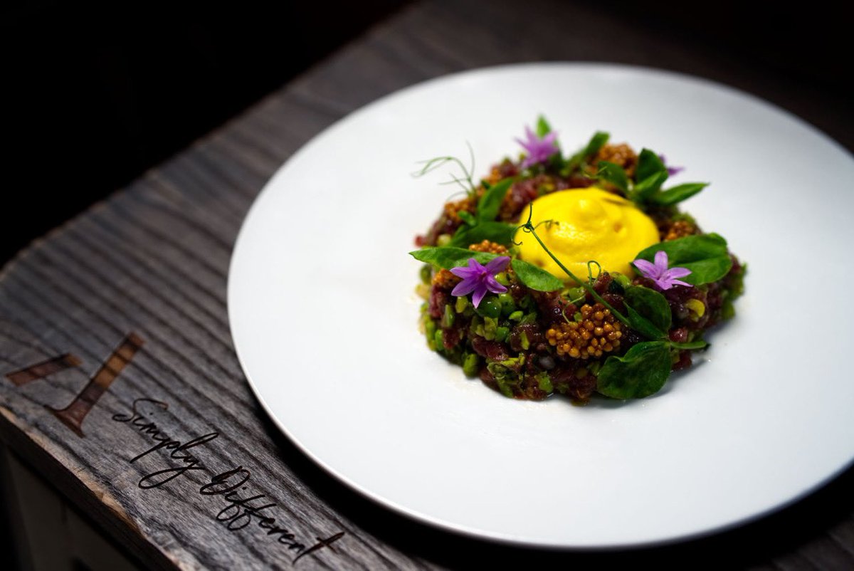 TheCorkandCraft's tweet photo. Bringing ideas to life. Enjoy the newest additions to our dinner menu.
.
Steak Tartare | english pea gremolata | pea vines | miso egg foam | grilled sourdough 🌿 https://t.co/xylrzEA5Tr
