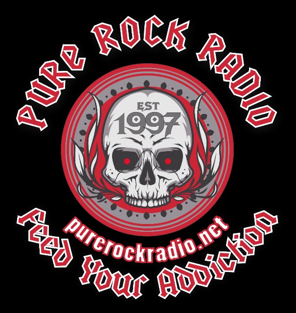 richembury's tweet photo. 🎸#NowPlaying: Buddo from @LastCrackBand guests -- @TheRiffwithJT 🤟🏼 #Metal #HardRock 📰 #MetalNews | 🎶LISTEN: https://t.co/v7TMfK9IXI (OR) https://t.co/H2w5gBzSpy https://t.co/KITbKY8skG