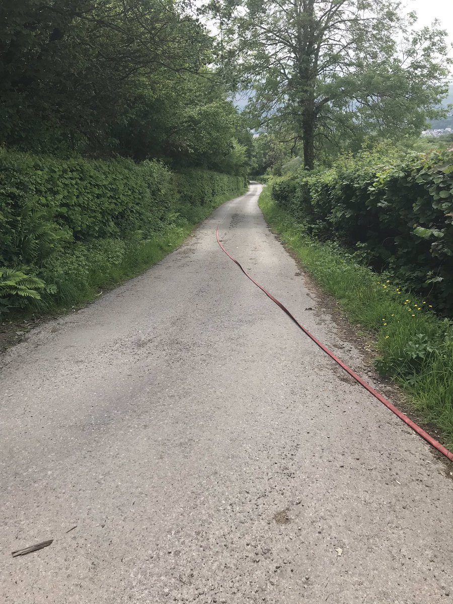 wildfire_craig's tweet photo. Bit of hose running today😳 16 lengths - 400m of 25mm forest hose with a hundred metres increase in elevation. Testing news ideas for better resilience #wildfiretoolbox https://t.co/u0SrYrIlml