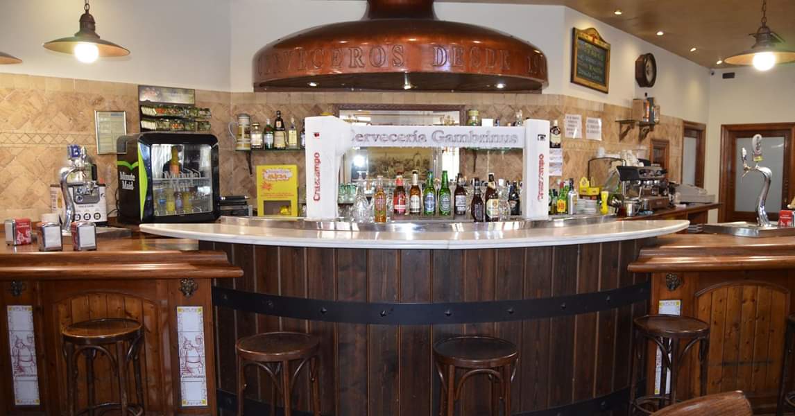 Cada viernes y sábado sois más y más los que coméis y cenáis aquí con nosotros
Pero también hay mucha gente que no tiene hueco porque no ha reservado😔, así que,¿a que esperas a llamar?
#Reservas:644382910   633939068