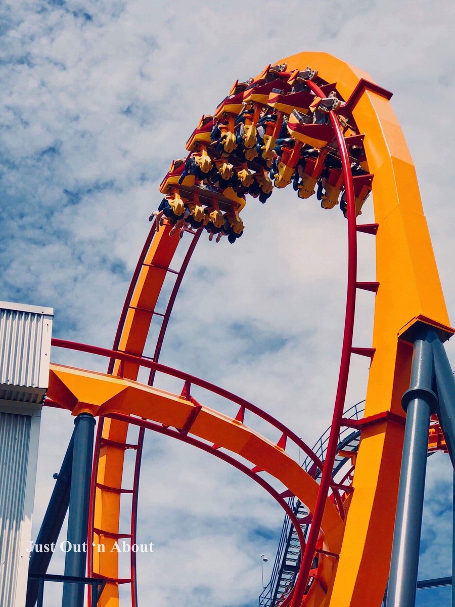 JustOut_nAbout's tweet photo. Fun day @sixflagsamerica !! #visitmaryland #amusementpark #themeparkenthusiasts #themeparklife #themeparkvloggers #themeparkphotos #madetothrill #justoutnabout #themeparkphotography #sixflagsmaryland #sixflagsamerica #sixflagsfun #sixflags #firehawk #bolligerandmabillard https://t.co/H0DpprKIIQ