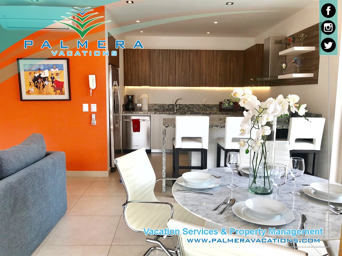 PalmeraV's tweet photo. Zenith - 403
1 Bedroom and 2 Bathroom condo in the heart of Old town #PuertoVallarta. Take the elevator to the street and you are mere steps away from the #RomanicZone’s best restaurants. #travel #vacation #rentals #condo #LGBTQ #Luxury #BookNow
See more: https://t.co/Xy8pniVWxc https://t.co/b2smGpLDN4