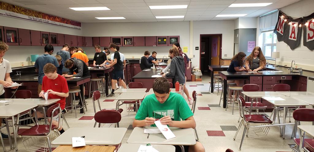 JenniferBandura's tweet photo. Astronomy escape room. They are literally speed walking to see who breaks out first. Game on! #mashearthscience #nopushing #norunning https://t.co/WspEiGOrxX
