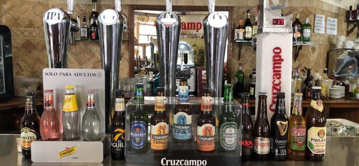 Ahora que se acerca el verano es tiempo de disfrutar de una #cerveza bien fresquita acompañada de una buena #tapa .Ya conoces las nuevas #cervezas 🍺🍻de la mano de <a href="/Cruzcampo/">Cruzcampo #ConMuchoAcento</a>? Si no es así, pásate por aquí y pruébalas! Las tenemos todas😀👍🏼