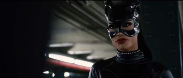 ElNuevoDia's tweet photo. SI TE LO PERDISTE | Zuleyka Rivera en la piel de “Catwoman” https://t.co/mD22nCbmXY https://t.co/KFKVMUBfnz