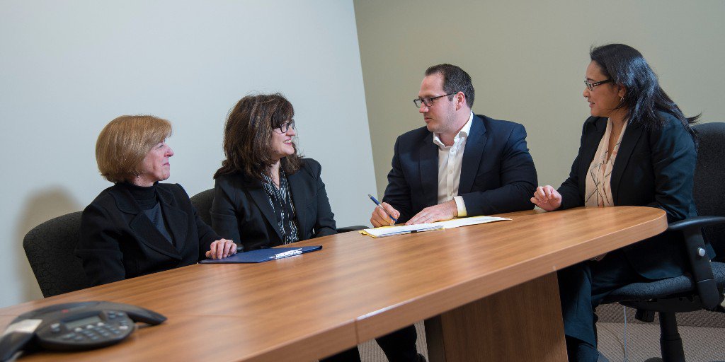 CNRC_NRC's tweet photo. La #collaboration est une composante essentielle de l’#innovation. C’est pourquoi nous nous associons à des entreprises canadiennes comme @Forbius_ pour créer les #biothérapies de demain! https://t.co/z1uvFNPPEy #SantéCNRC #SemaineInnovationCanadienne https://t.co/yfcTEvdXxU