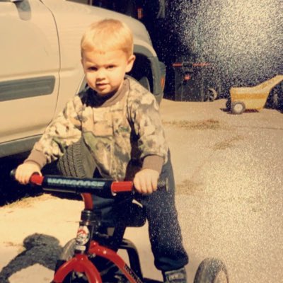 Chase_Butler3's tweet photo. #NewProfilePic https://t.co/5Oblj8oUmk