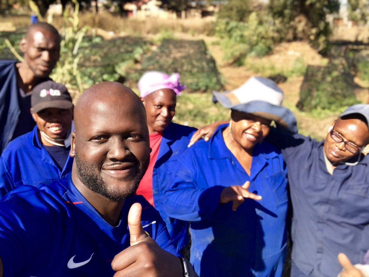 karidas_'s tweet photo. I’m at my happiest when I’m on the road. The best about what we do is that we get to impact real people, every single day. There’s so much more that we hope to do for our farmers. @khulaapp #khulaapp https://t.co/G7YHuu1DTF