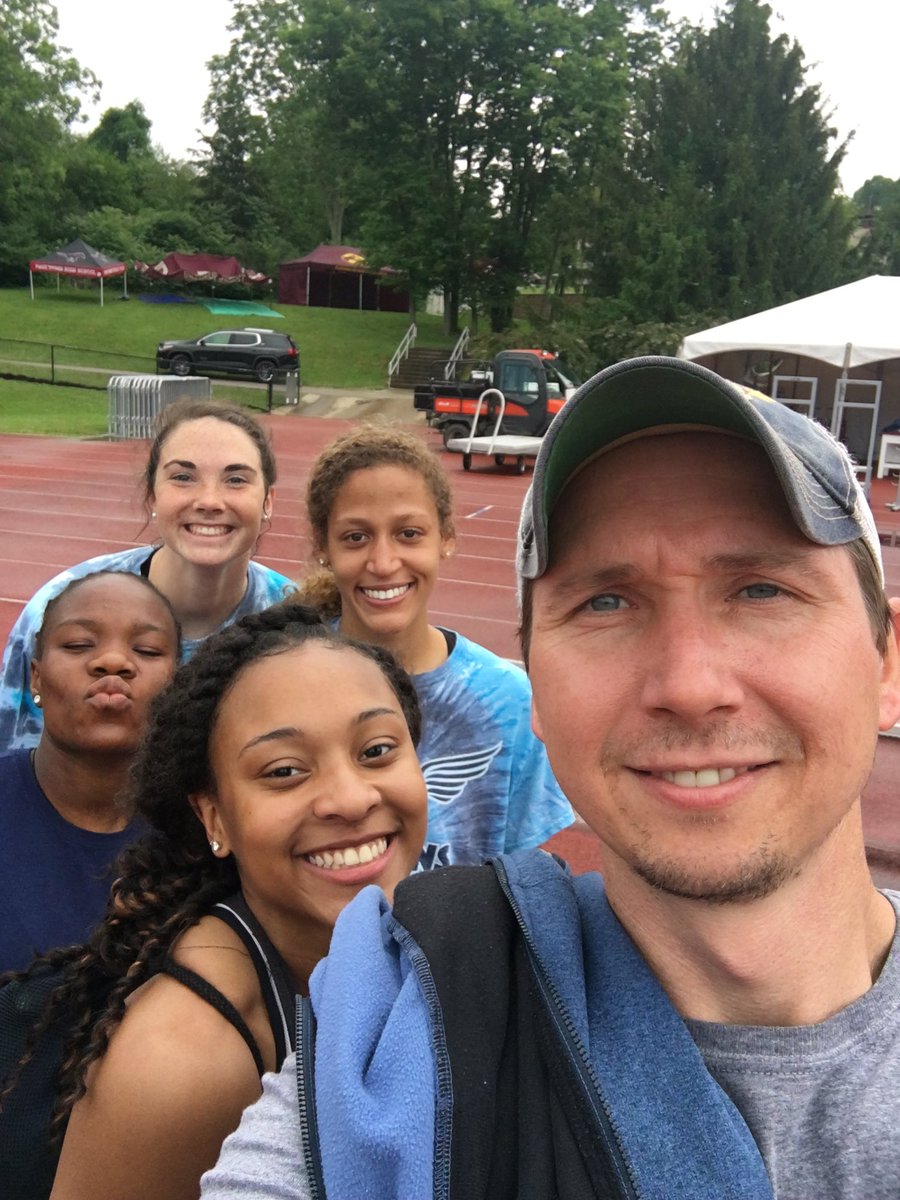 RyanTeverbaugh's tweet photo. #statebound #nothinglessthangreatness @PMFalconSports @caittiebaird @IyanlaHunter @AliDale20 @Hannah_boomboom https://t.co/X1q6DBFmHw
