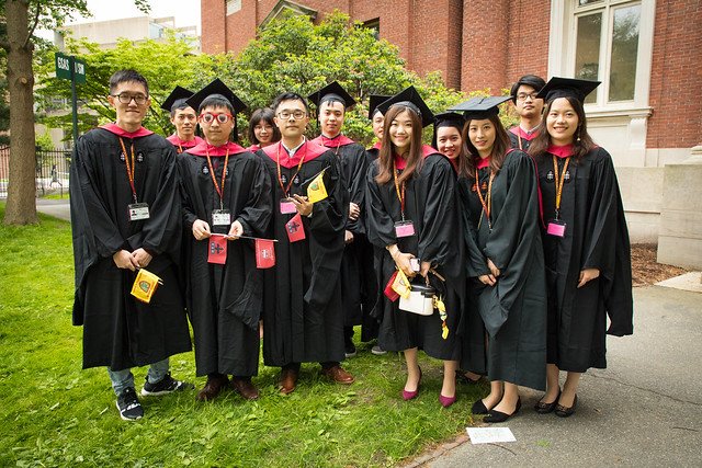 hseas's tweet photo. What a morning! Congratulations, graduates! #Harvard19 #gsas19 https://t.co/jYPBKVAcHN