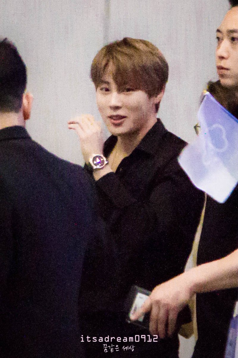 itsadream0912's tweet photo. [CHAPTER 10] Ha Sungwoon in Vietnam (20190530)

다시 만나서 반갑다~⭐️

#HASUNGWOON #하성운
#Hochiminh #Vietnam https://t.co/W4mtynlf8w