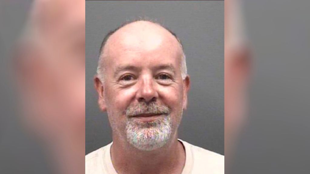 hub4hugs's tweet photo. "Groom shot after confronting brother-in-law for bringing dog to wedding, not painting 'just married' on truck" via FOX NEWS https://t.co/e66YtDduVk https://t.co/jZu9VnOj79