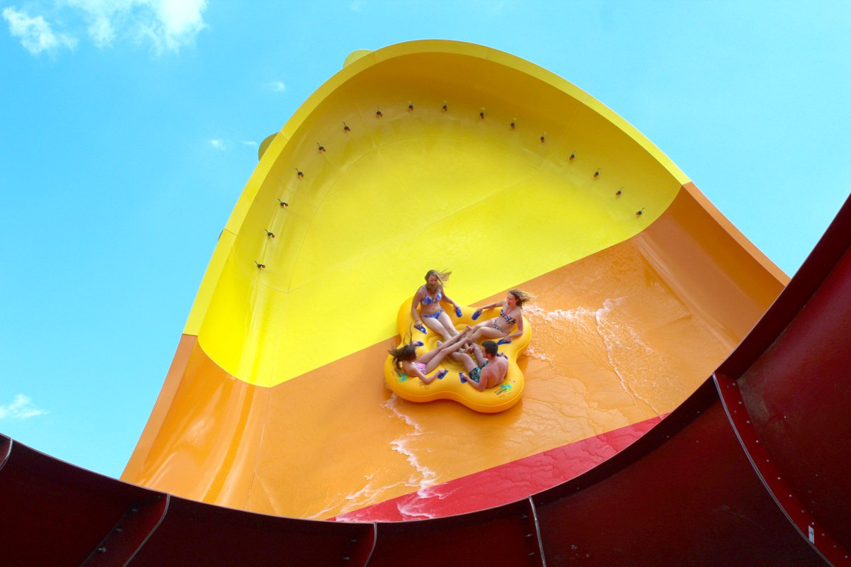 AuroraArea's tweet photo. What are you waiting for? Enter and #EnjoyAurora this summer with #OutrageousFun at @RagingWaves! https://t.co/J9L6pw7Y9M https://t.co/vcoPqsWnLA