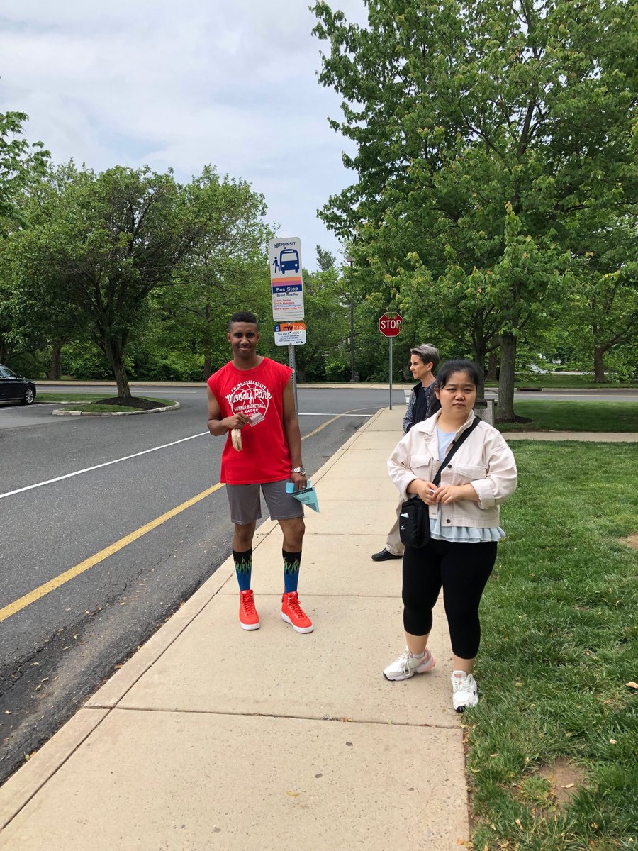 winslow_lucille's tweet photo. Travel Training with Apartment 106 ⁦@dadamltps⁩ ⁦@CardinalsLHS⁩ ⁦@LTPS1⁩ ⁦@AndrewDeak2⁩ https://t.co/Q5isFAshoa