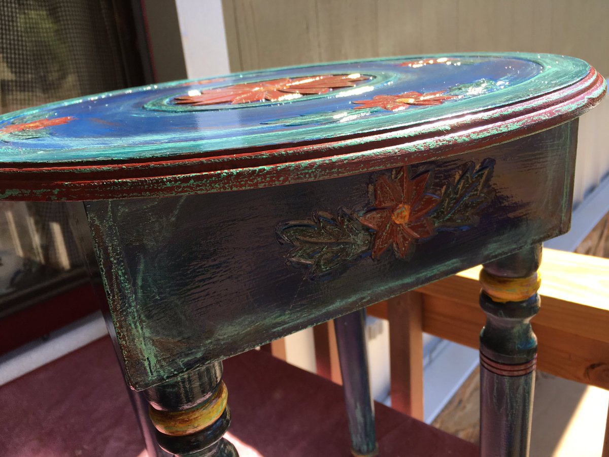 KCPatrick42's tweet photo. Got to paint/refinish a table for a coffee shop, color punch from boring white. #ArtisticLifestyle
#NewMexicoDecor
#SilverCityNM https://t.co/vedPuxoysx