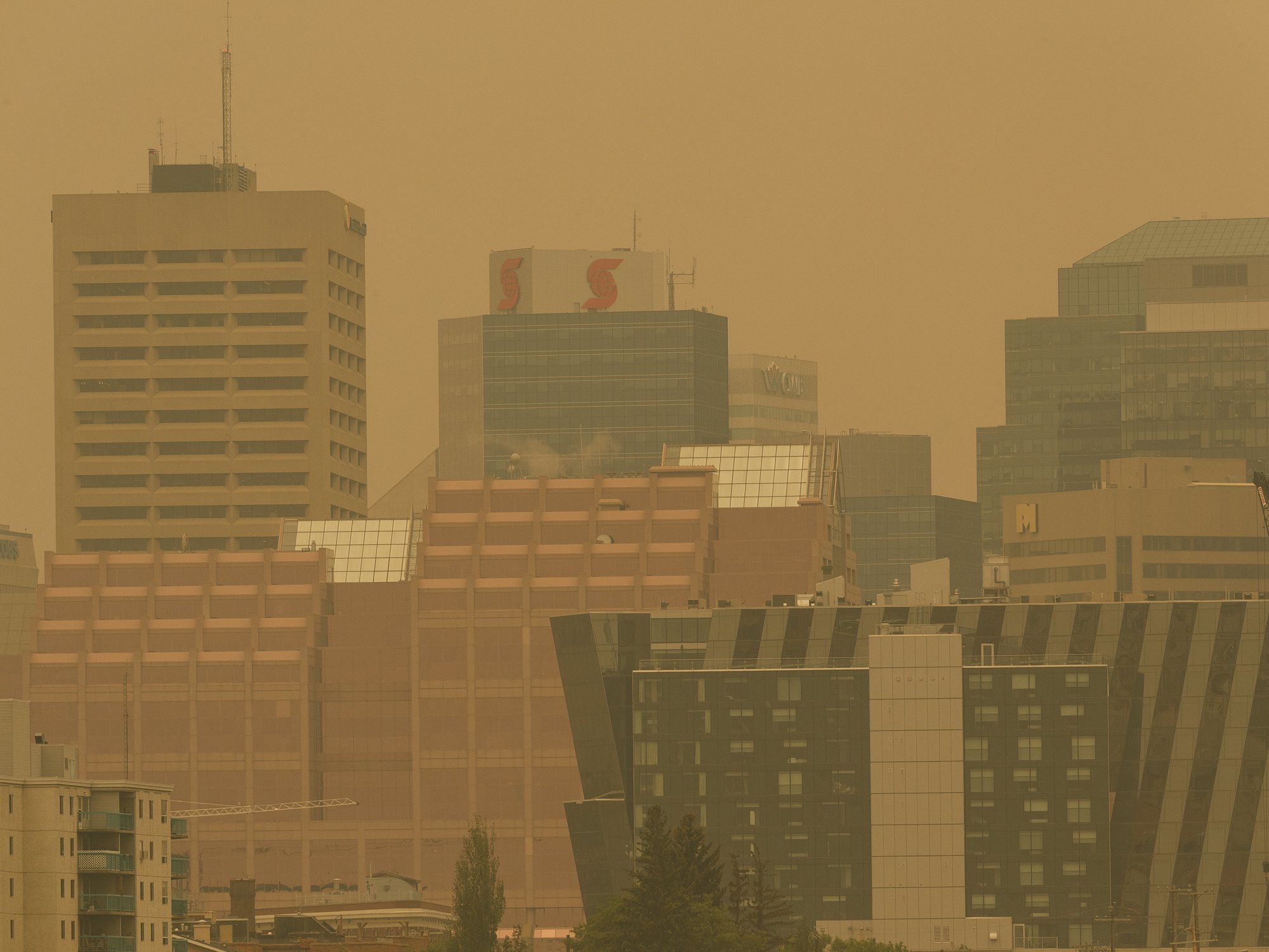 Edmonton Journal on Twitter "PHOTOS An air quality advisory is in effect for the Edmonton