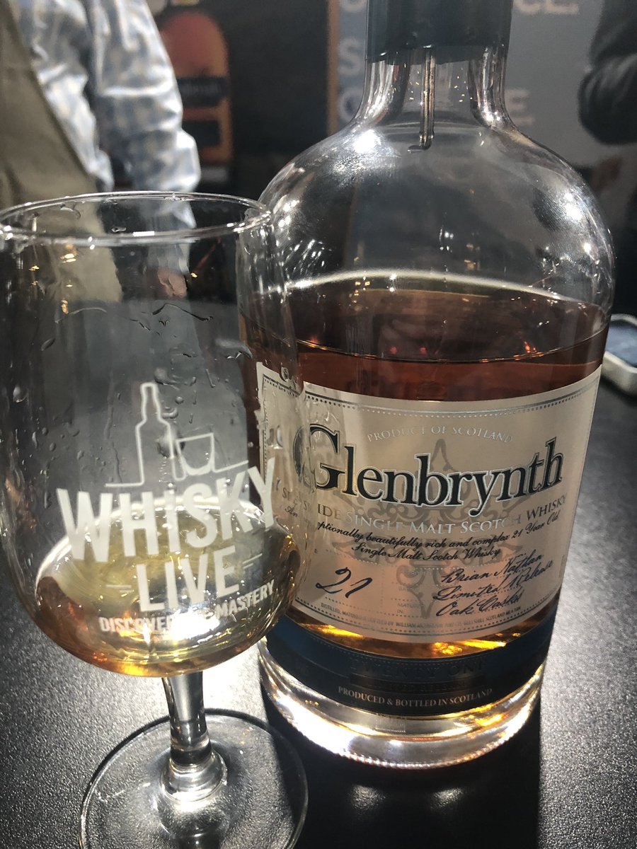 Beautiful soft Speyside 21yo. Just delicious!  #whiskyliveSA