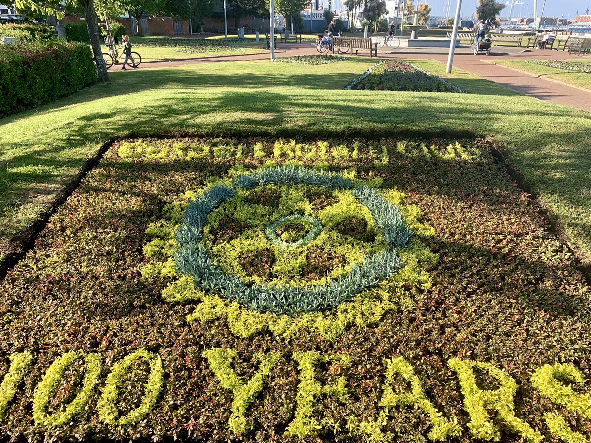 Visiting Falkland Gardens? Take a look at our carpet bedding displays commemorating the 75th Anniversary of D-Day and 100 years of the Gosport Rotary Club. Designed by the Streetscene Parks Team, planted and maintained by <a href="/Hort_Sodexo/">Hort Services</a>