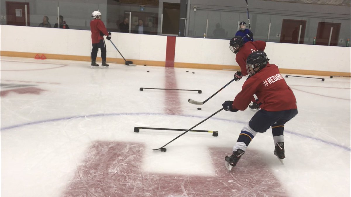 TheBarnEPC's tweet photo. @TheBarnEPC 360 Athletes getting in good reps on Week 1! @hightempohocky 
Train. Refine. Win. Repeat https://t.co/XmmIcFGIky