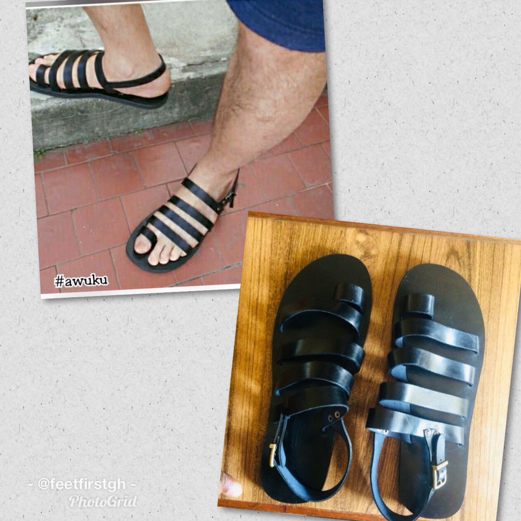 FeetFirstGh1's tweet photo. Choose your preferred design; We get it made for you
Thank You @weberboateng for the linkup. 🙌🏾😇
.
.
#feetfirst #feetwithabeat #leatherwear #leatherdesigns #leatherfashion #leatherwork #leatherstyle #leatherproducts #leatherslippers #leathersandals #men #women #children https://t.co/oloDARtj03