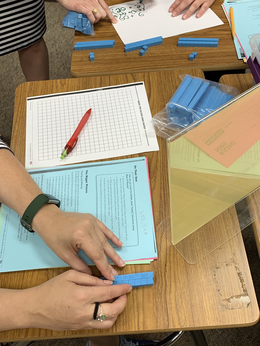 ashwilliams314's tweet image. Utilizing the math closet... hands on math! #KALM2019 #katymodelsmath