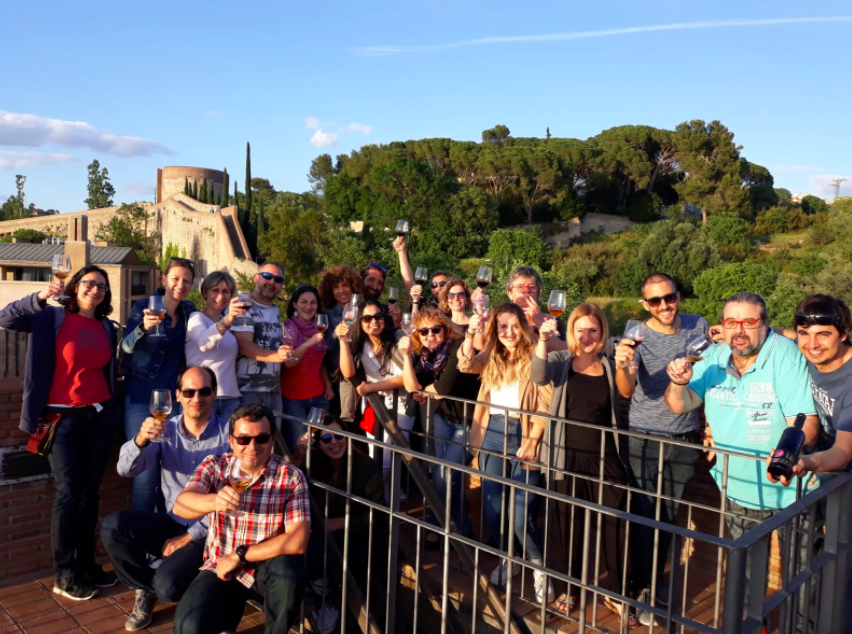 DOEmporda's tweet photo. Més tastos en espais singulars #TocsdeViEmporda a la Muralla de Girona amb vins de @la_vinyeta Una proposta per gaudir dels vins de l'Empordà i de la ciutat. https://t.co/w9kYAx2s5G