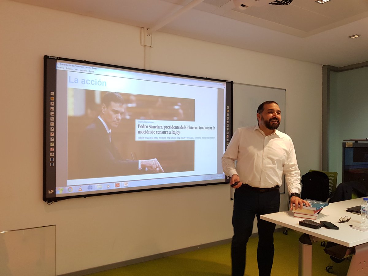 EscuelaUE's tweet photo. Conferencia sobre comunicación política digital de Juan Manuel Zafra, director de @revistatelos en #MasterCCI de @uc3m https://t.co/cbFHX4sxON