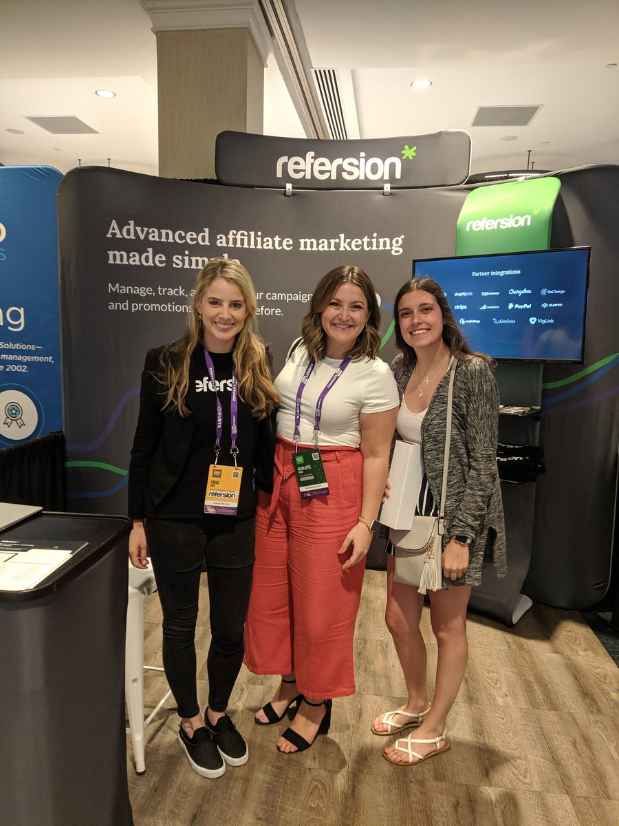 refersion's tweet photo. Great to see our friends from @BootayBag stop by our booth at #SubSummit2019 #SubSummit #meetrefersion https://t.co/auLlzMU2YB