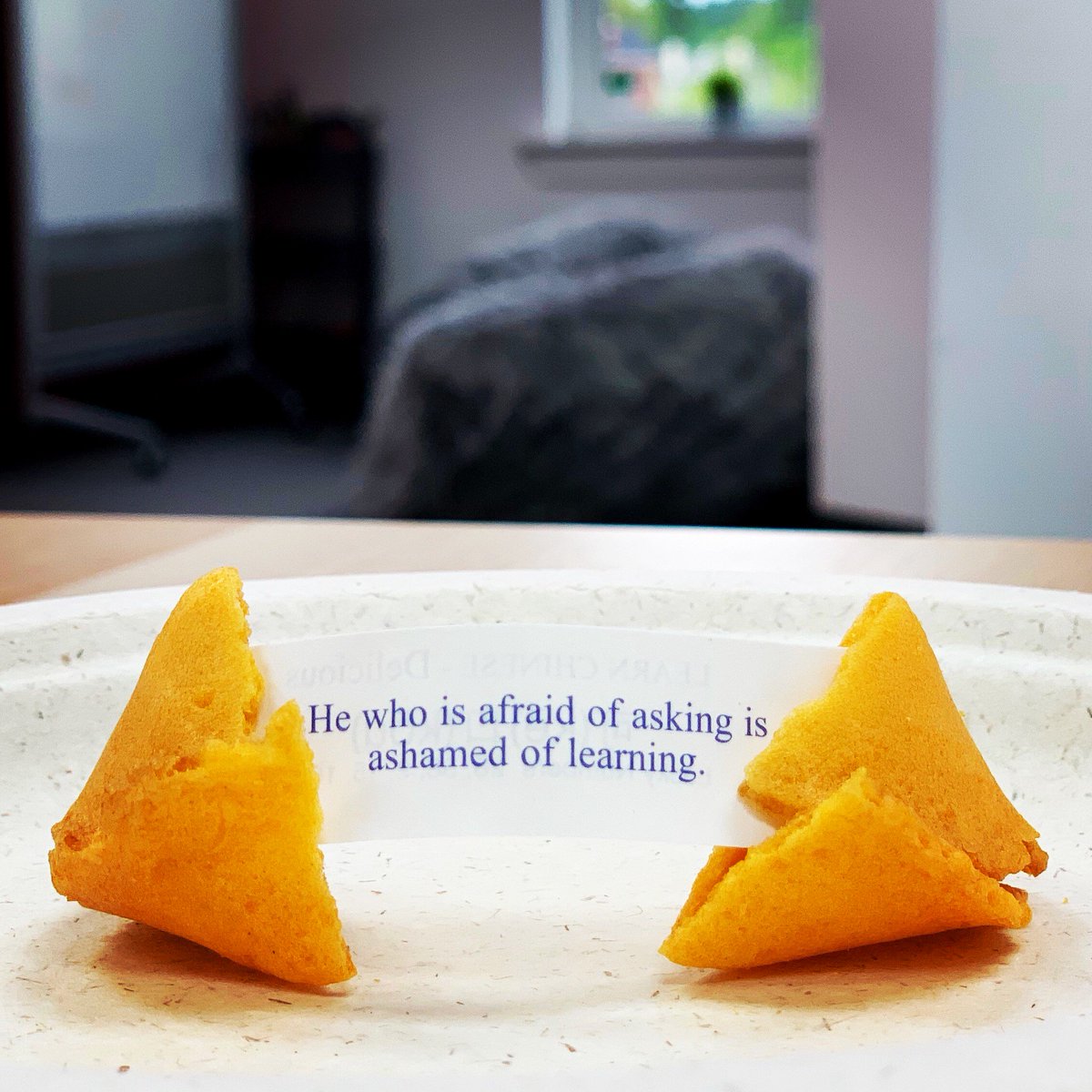 StorylineLLC's tweet photo. We can’t be afraid to ask the hard questions if we want to stay competitive in the age of the customer - even our lunch agrees! #customerexperience #cx #employeeexperience #thursdaythoughts #officelife #agencylife #fortunecookie #exeternh #ageofthecustomer https://t.co/7Mw3na7MkJ