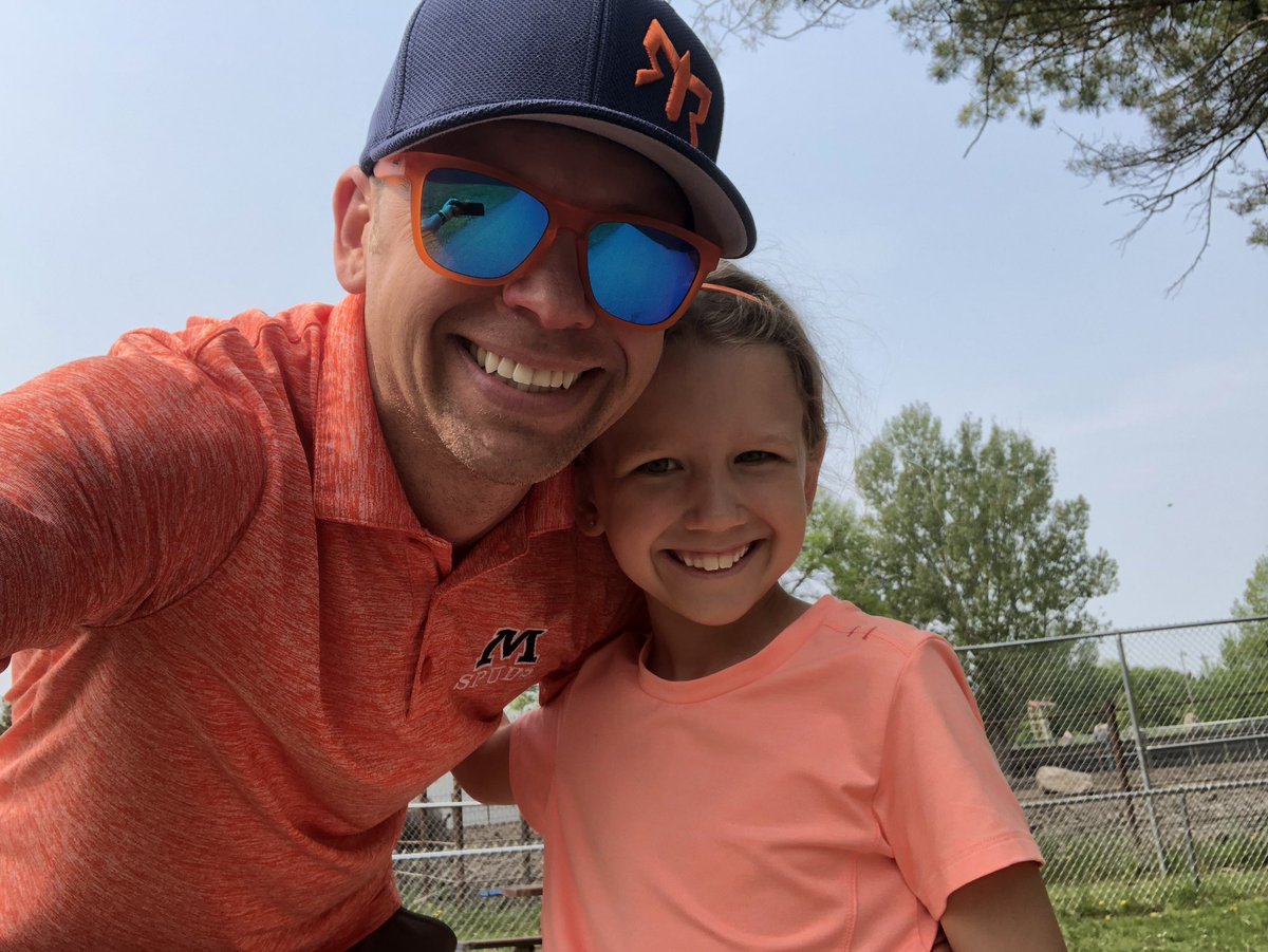 Field trip to the zoo today! Glad I was able to enjoy this with my youngest! #dadsasprincipals