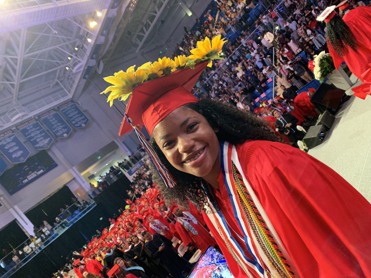 Carla Knight tweet media