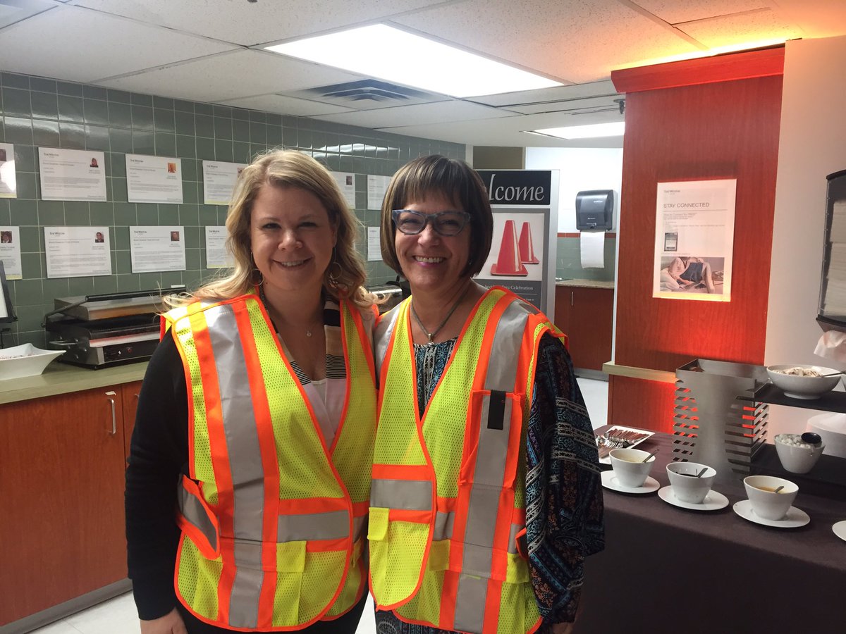 Celebrating our amazing associates <a href="/westincalgary/">The Westin Calgary</a> and our safety culture. We are 254 days Lost Time Accident Free in our hotel #wemakemarriott 👷🏼‍♀️👷🏽‍♂️#safetyfirst