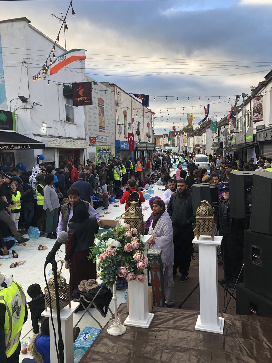MarvinJRees's tweet photo. Amazing sight as St Marks Rd prepares for the Grand Iftar. #Bristol #Hope #Community MR https://t.co/P4bcDUtql2