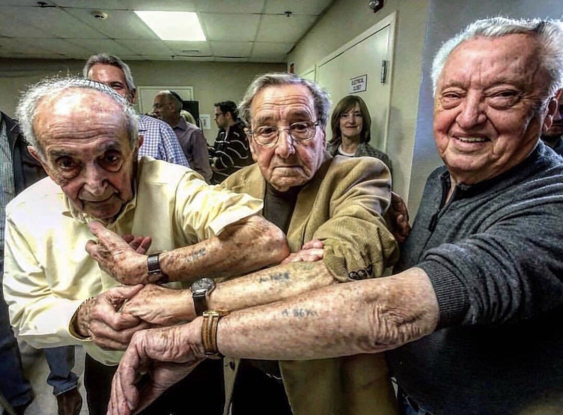 OriginalYoni's tweet image. Three Jewish men arrived in Auschwitz on the same day and were tattooed 10 numbers apart. 73 years later, they meet for the first time at the ‘Last Eyewitness Project’ — a gathering of Holocaust survivors who share their stories with the younger generations.