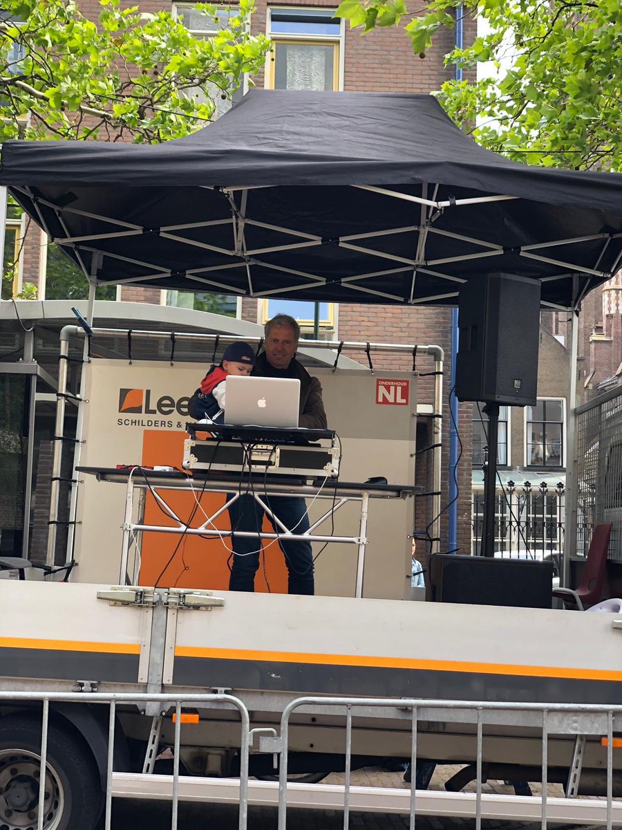 Ook dit jaar zorgde Leertouwer Schilders weer voor de nodige beats bij de Delftse Golden Ten loop! #Delft #GoldenTenloop