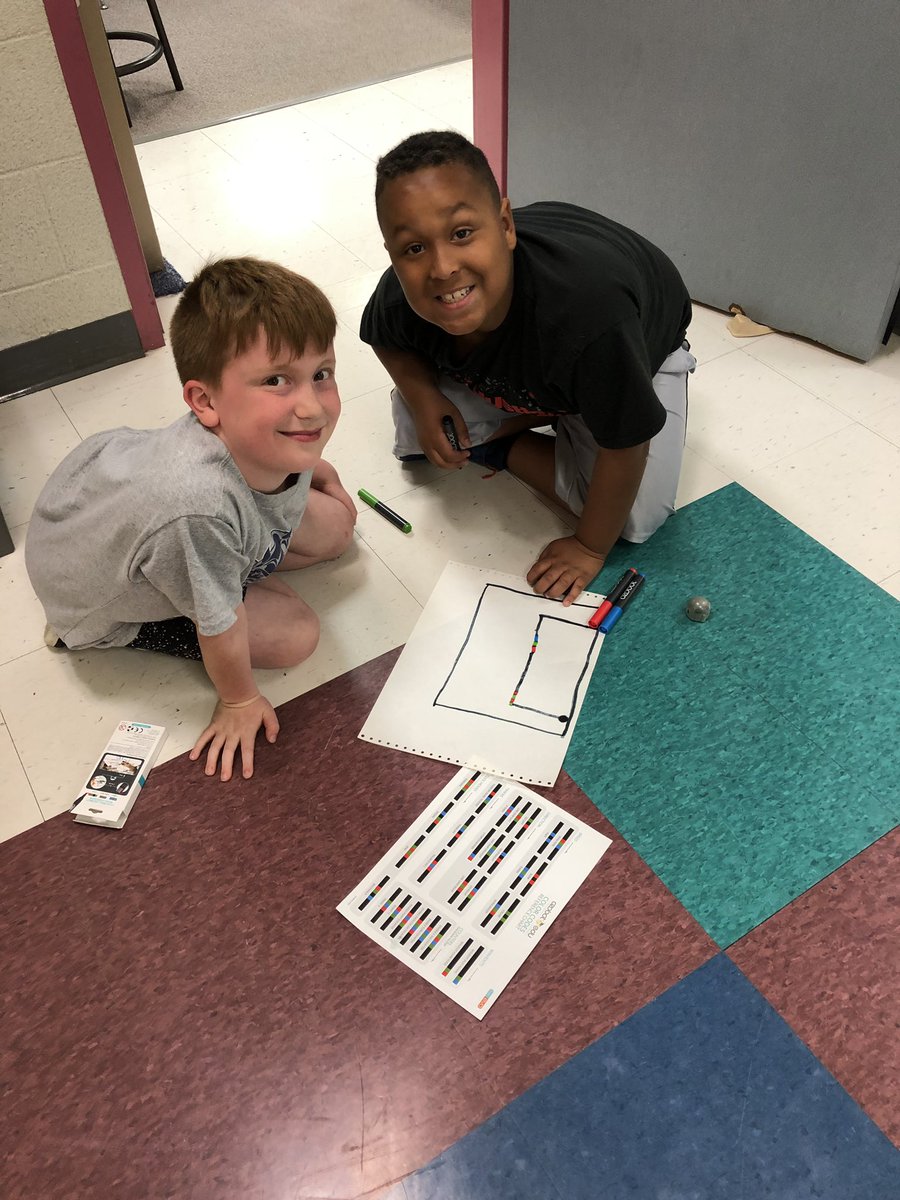 Michelle Read (MrsRead_baec) Twitter