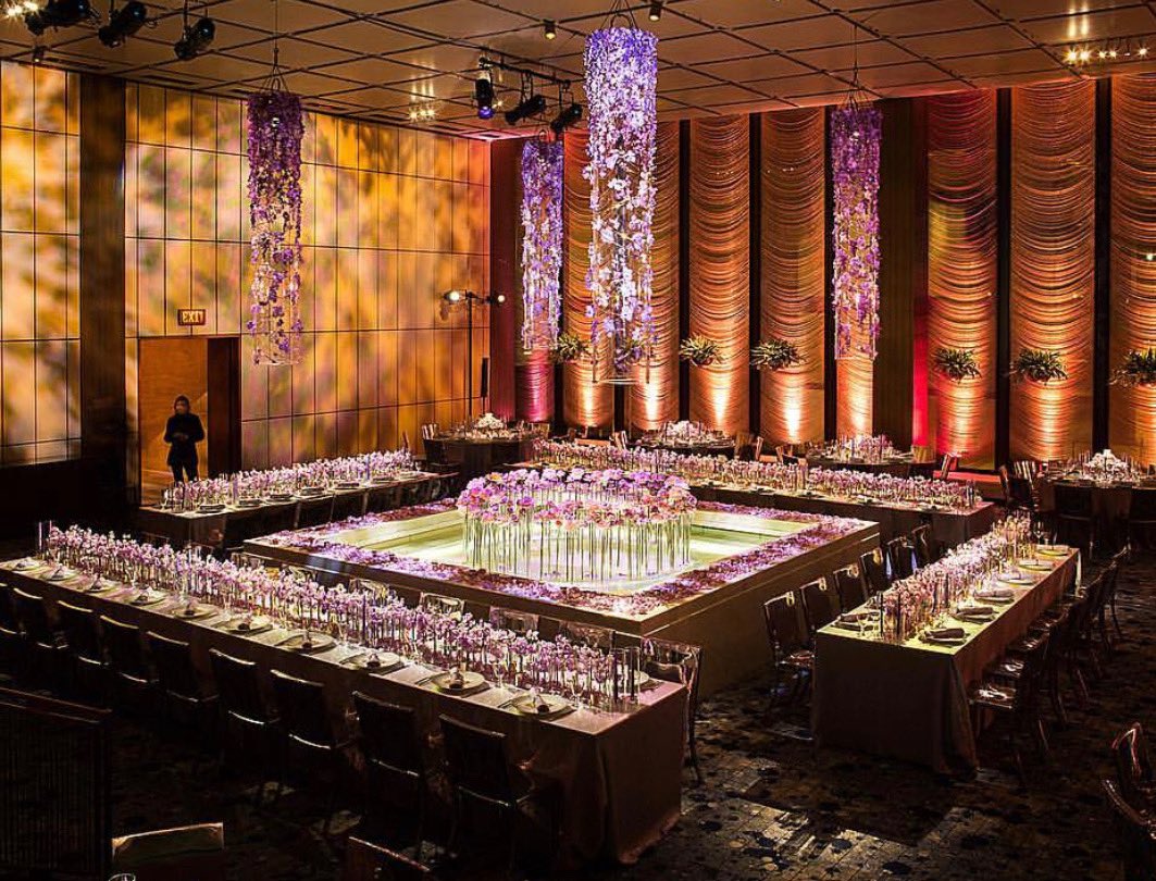 kmproductionsny's tweet photo. KM was proud to help create this absolutely stunning birthday scene. #KMProductions
.
|| Lighting || Sound || Planner: @marcyblum || Design: @ovandony || Photography: @chroniclemedialab || https://t.co/XMqaR82zeK