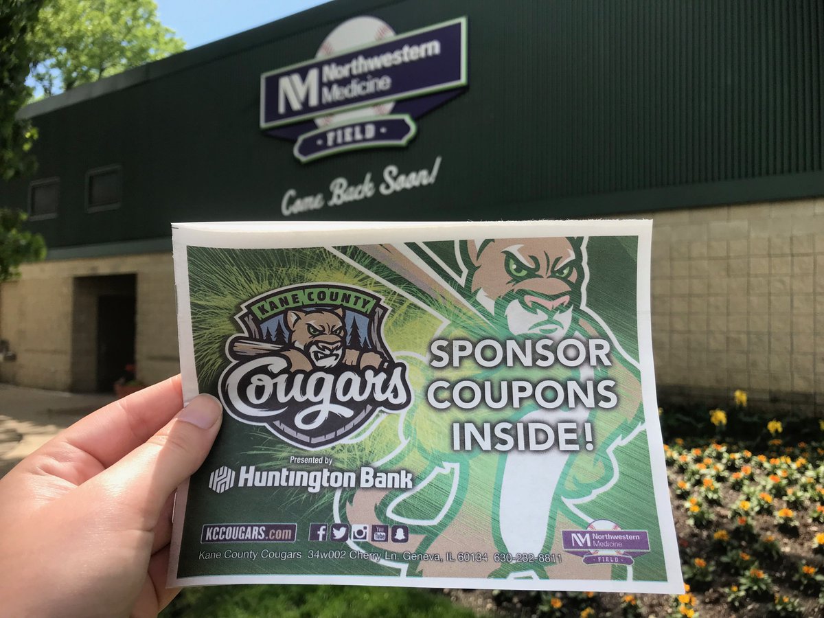 KCCougars's tweet image. Pick up a coupon book after #YourCougars games full of great deals from some of our partners including @acquavivawinery, @TwoBrothersBiz, @SciTechAurora,  @sonicdrivein, @RosePestTweets, @WestSubLimo, @FoxValleyParks, @Pheasant_Run and more!