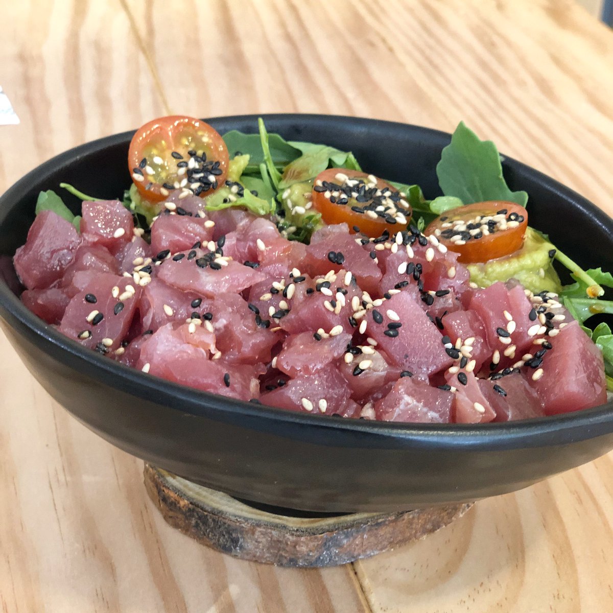 gosushi_es's tweet photo. Es tiempo de #poke 🐟🥢
Pídelo en #GoSushi y en https://t.co/upLsLkEk1U
#comerconpalillosmola #sushi #japo #japanesefood #oviedo #gijon #aviles #acoruña https://t.co/SYDBo9MFgW