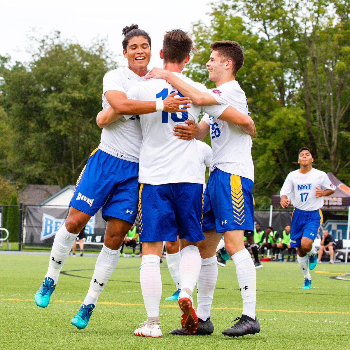 nyit's tweet photo. From our first homecoming in over 36 years to our @nyitbears baseball ⚾️ team heading to the @NCAADII College World Series— it has been a year we will never forget. #NYITDidThat #NYIT https://t.co/WtIUaQjyke