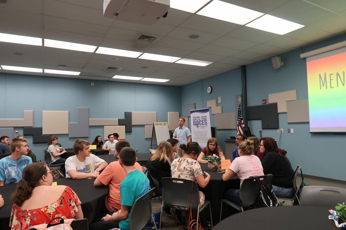 HerkimerBOCES's tweet photo. The last @ValleyPTECH Mentor Monday of the school year recently took place! Great job by our students, and thanks to the local mentors!

Read more about the Mentor Mondays program by scrolling down to the "VP-TECH launches Mentor Mondays" story at https://t.co/Dfx584DhCo. https://t.co/SzsYSoEFcY