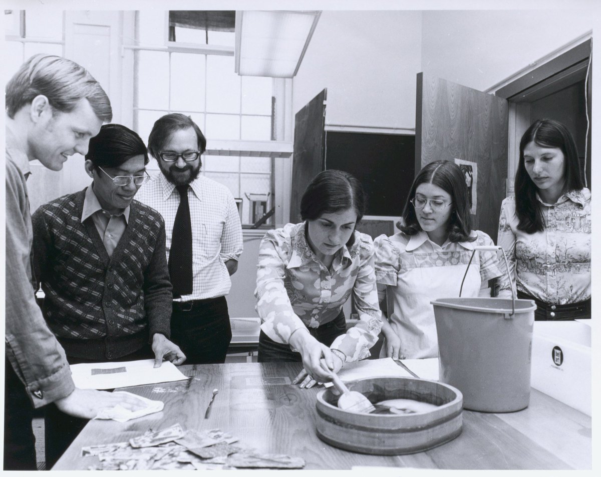 Join us tonight for our Alumni Reunion to celebrate 50 years of the Museum Studies program and exchange with fellow alumni from the 1970s to the 2010s! @iSchoolAlumni <a href="/uoftalumni/">U of T Alumni</a> #MMSt50 #UofTReunion