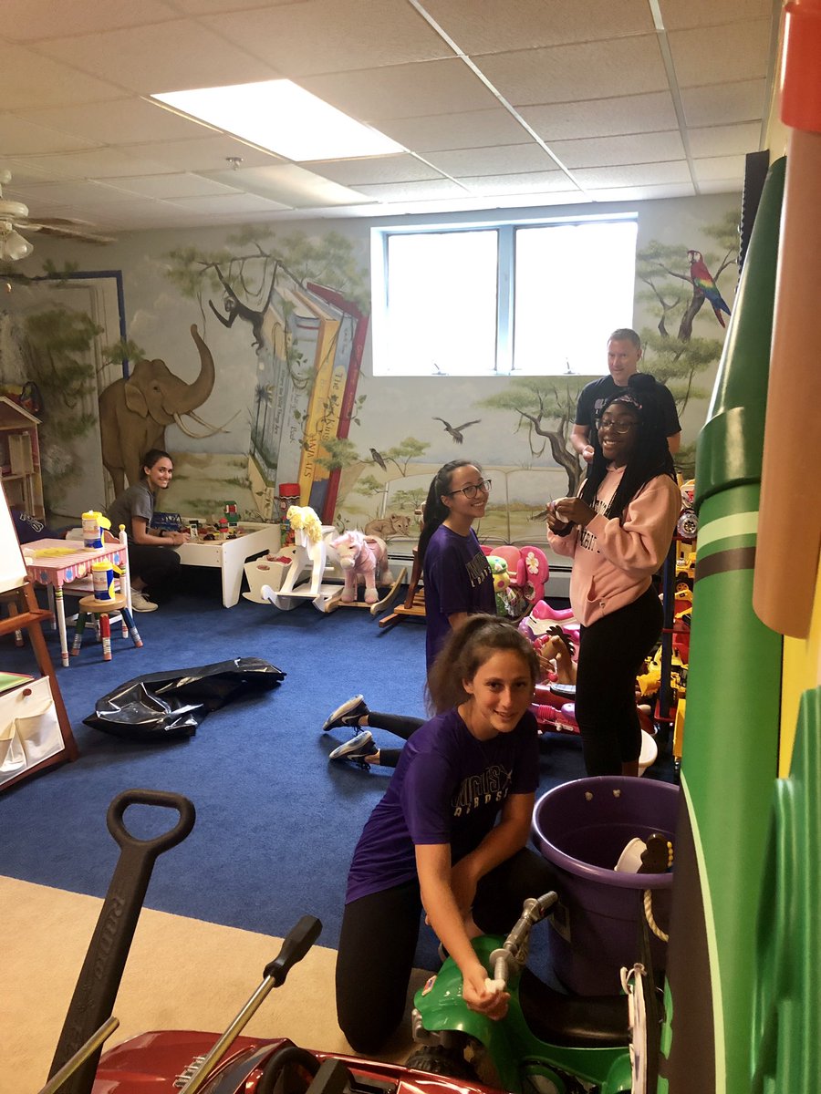 Peer Leaders, boys &amp; girls lax, baseball team, coaches &amp; teachers from Old Bridge High School stopped by!  They took a tour, helped us with chores in &amp; outside &amp; baked for our families.  Thank you for everything!  Can’t wait to see you again soon!
@OBHSPEER