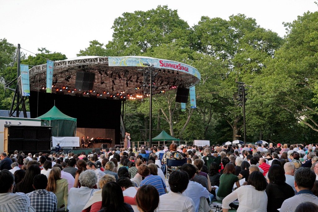 With the school year winding down, it is time to gear up for the summer concerts! Join us at the Metropolitan Opera Summer Recital Series in Central Park on June 10th at 8pm!
.
.
.
#MothersDay #NYCmoms #Piano #PianoPlayers #Musicians #Music #PianoPiano #PianoNYC