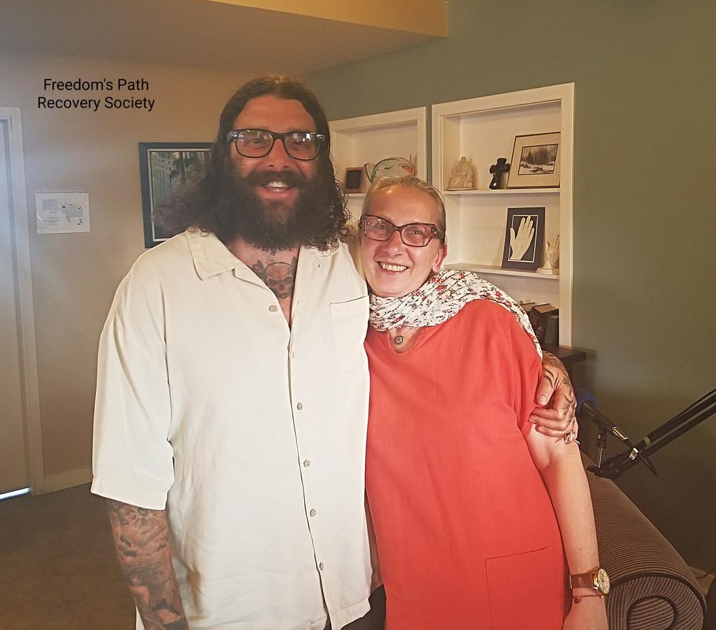 DavidLewry's tweet photo. I am excited to share Magdalena's @chrismagsfloraldesign podcast!
#podcast #recovery #voicesinrecovery #stories #yycliving #yyc #calgaryisbeautiful #cityofcalgary #calgary
iTunes:
https://t.co/kDz9lAPePE
Google play:
https://t.co/5SUknRIwnQ
podbean:
https://t.co/UA2MX8yzSc https://t.co/7odZLGtjbG