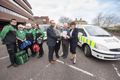 Amazing stuff happening with our <a href="/stjohnambulance/">St John Ambulance England</a> @sjaaops colleagues working with <a href="/WolvesCouncil/">Wolves Council</a> <a href="/WolvesHomes/">Wolverhampton Homes</a> in Wolverhampton. Making sure some of the most vulnerable people in the city get help fast when they need it #mysjaday

wolverhampton.gov.uk/news/new-telec…