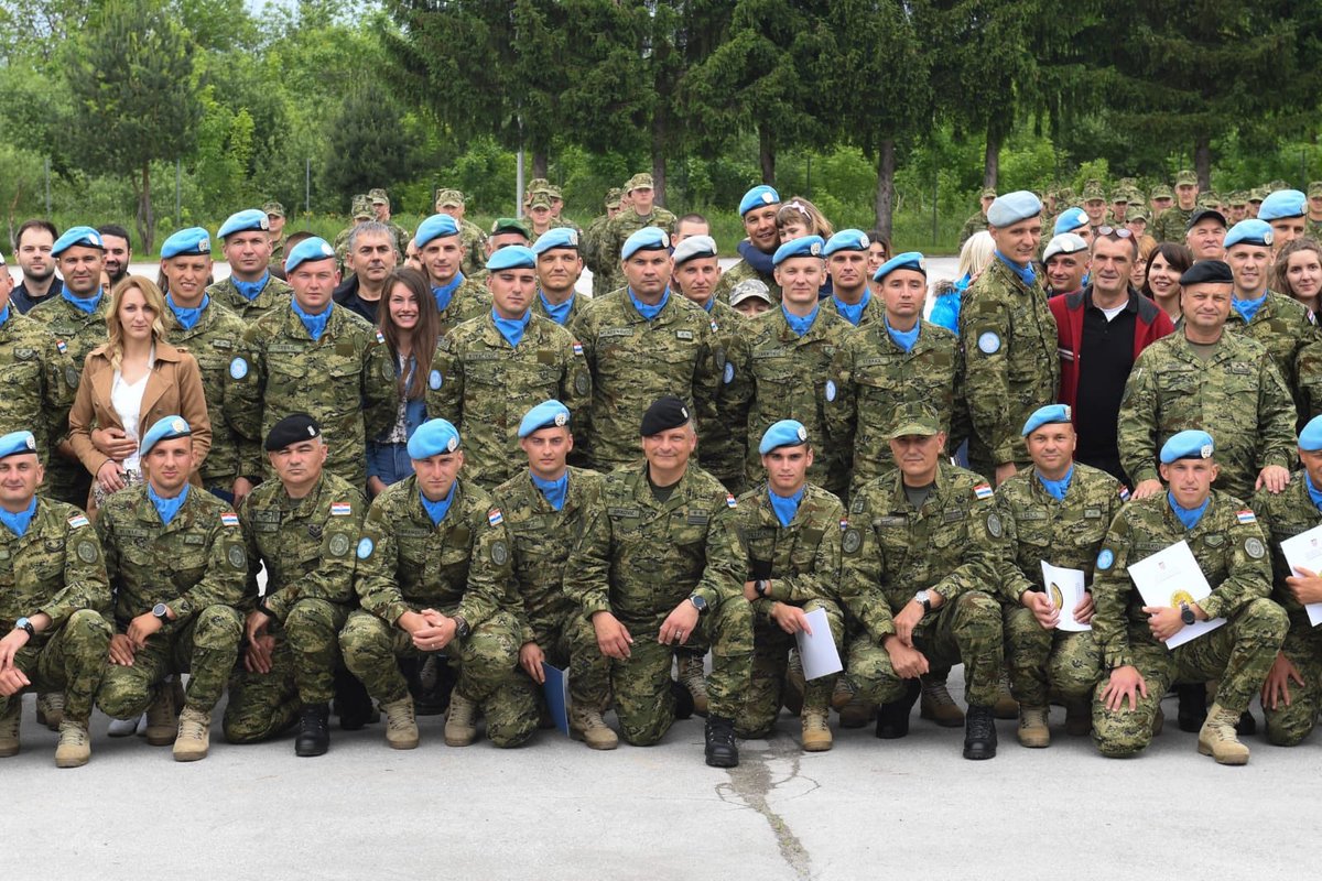 HRvojnik's tweet photo. Povratak 2. #HRVCON-a #UNIFIL iz operacije #UN-a u Libanonu #osrh #hrvatskavojska https://t.co/2AWgGkURto