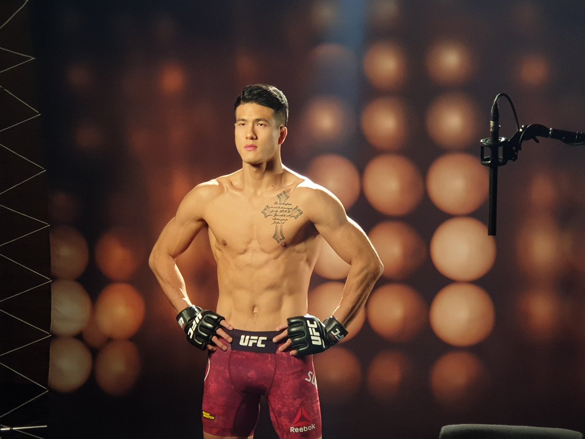 koreanfalcon's tweet photo. UFC Photo깔끔하게끝나서좋다!이제하루남았다.내일이면감량끝!🖖🏻#ufc #koreanfalcon #sungbinjo #frm #firstroundmanagement #spotv #spotvnow #korea #sweden #debut #mma #daily #photo #코리안팔콘 #조성빈 #스포티비 #스포티비나우 #한국 #스웨덴 #데뷔 #종합격투기 #데일리 #일상 #사진 https://t.co/WCBmSmh1JC