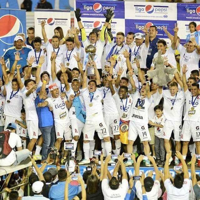 HerberthSosa14's tweet photo. GRACIAS TOTALES ALIANZA FC!! https://t.co/8ce0IbciMO